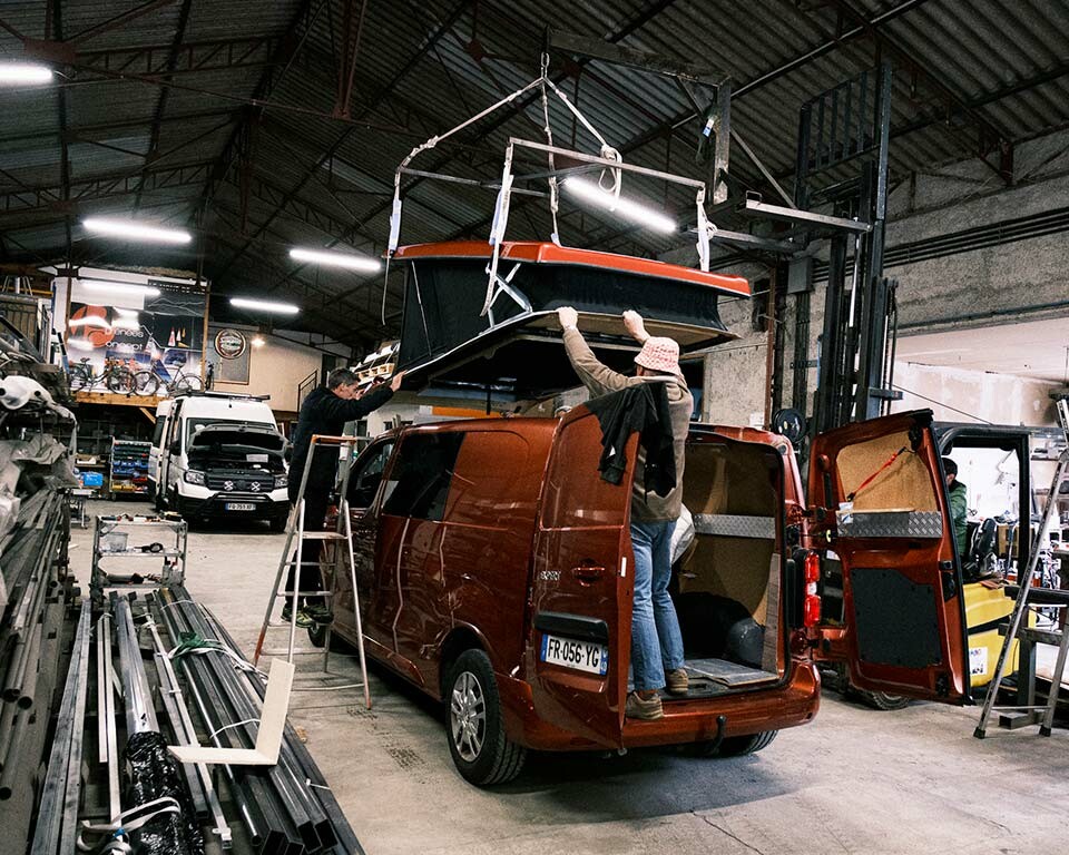 pose-toit-relevable-amenageur-professionnel